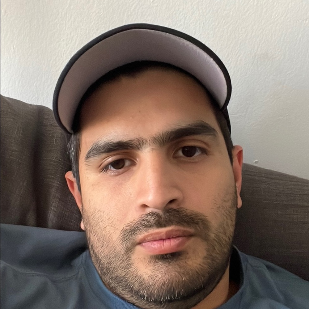 Meet your Posher, Diego